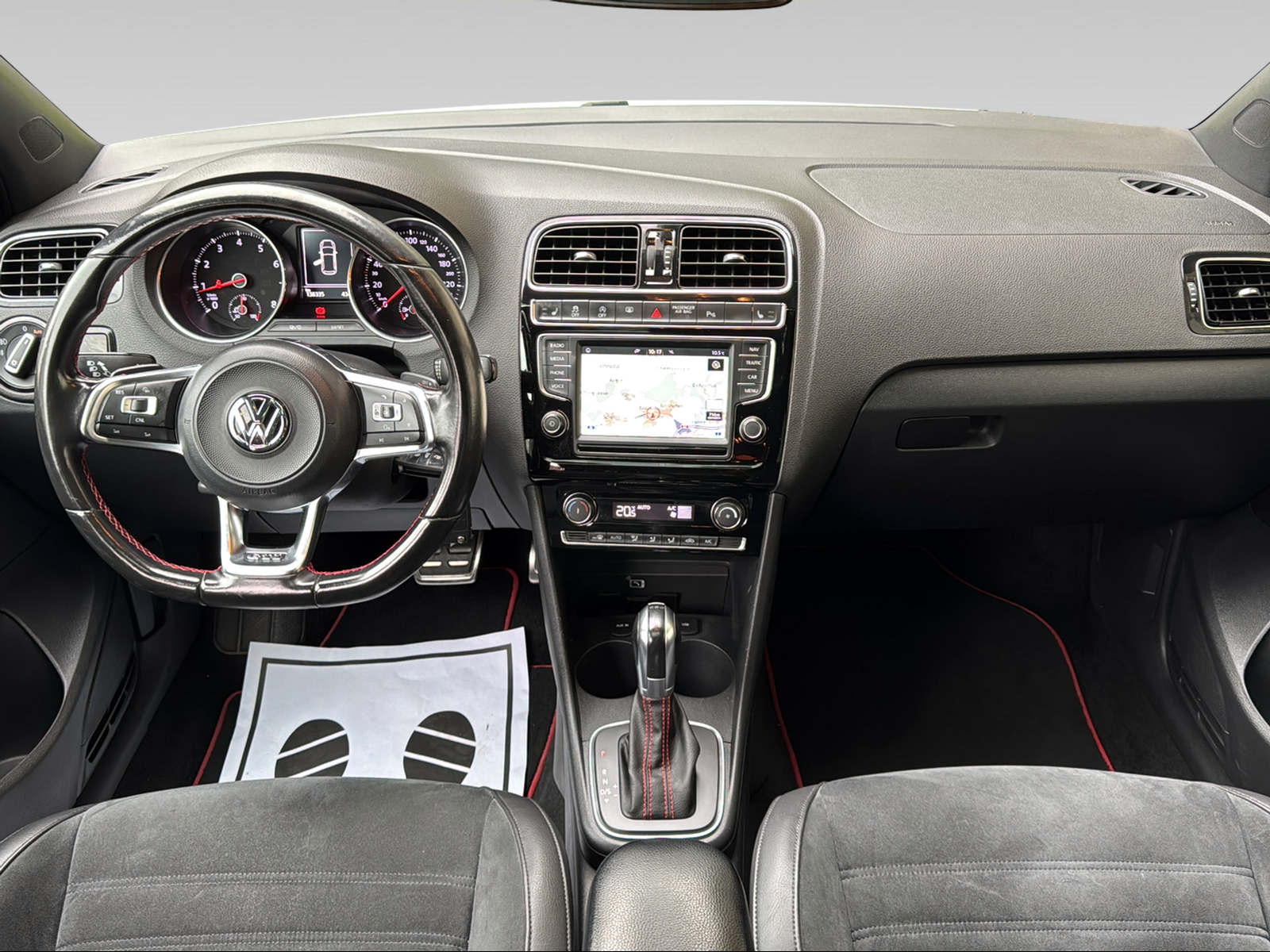 VW Polo 1.8 TSI GTI DSG *CH-Fahrzeug*-image-8