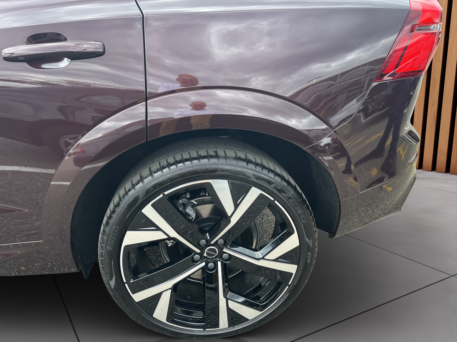 VOLVO XC60 2.0 T6 TE Ultra Dark eAWD-image-20