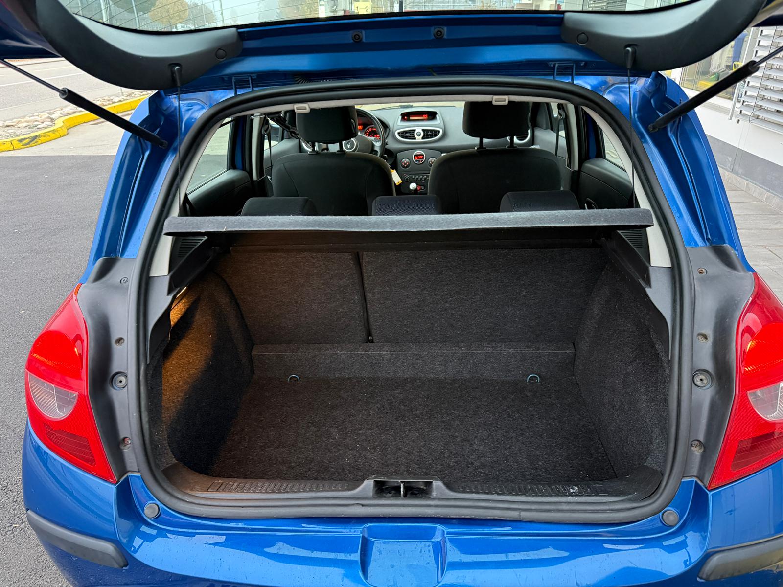 RENAULT Clio 1.2 16V Turbo Dynamique-image-10