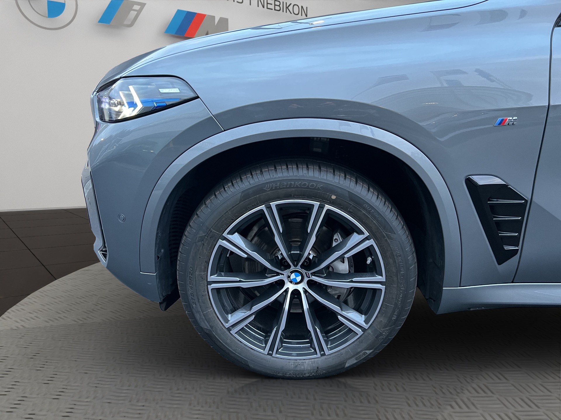 BMW X5 xDrive 48V 30d M Sport Steptronic-image-8