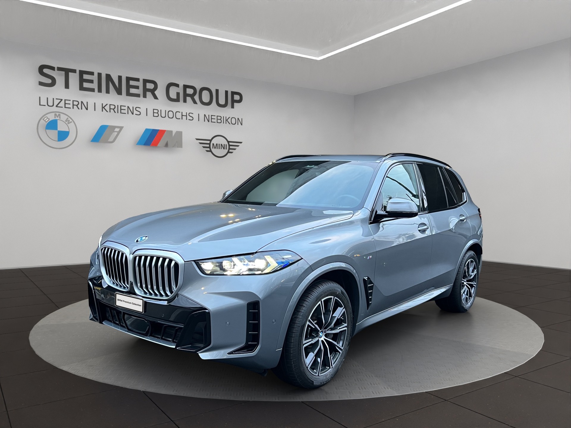 BMW X5 xDrive 48V 30d M Sport Steptronic-image-0