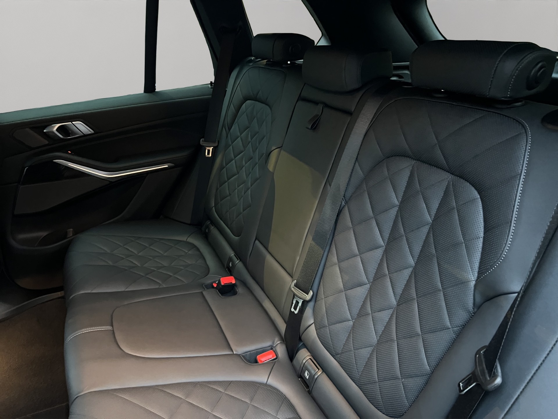 BMW X5 xDrive 48V 30d M Sport Steptronic-image-18