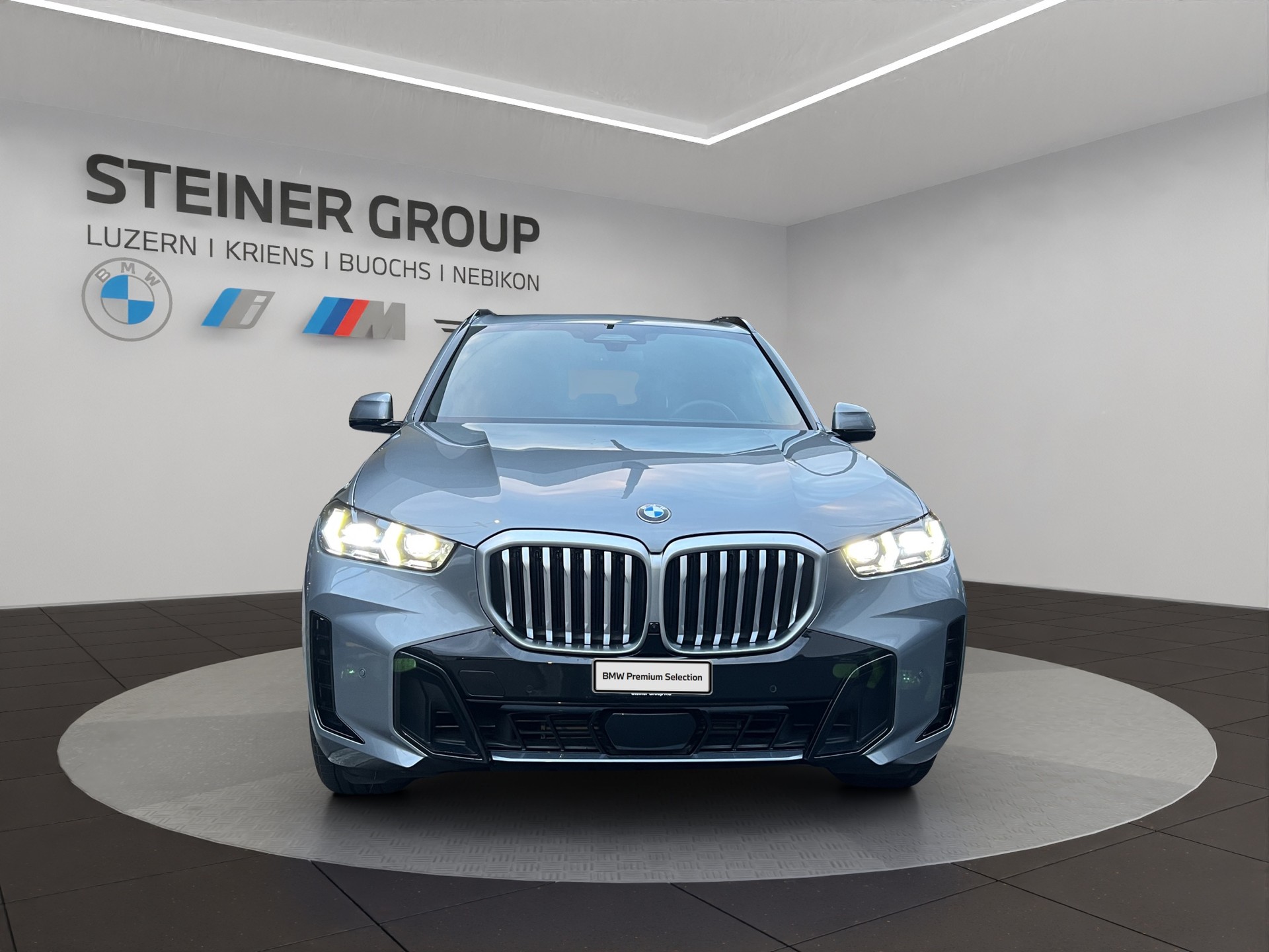 BMW X5 xDrive 48V 30d M Sport Steptronic-image-1