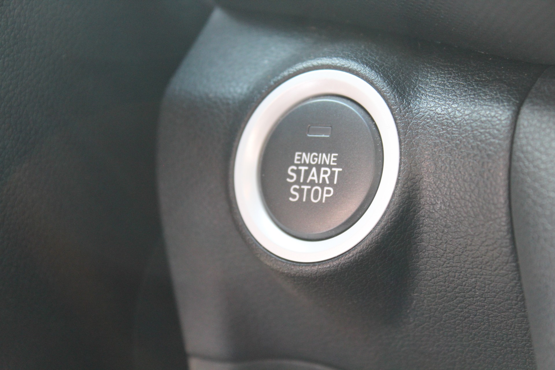 HYUNDAI Kona 1.6 GDi HEV Vertex DCT-image-9