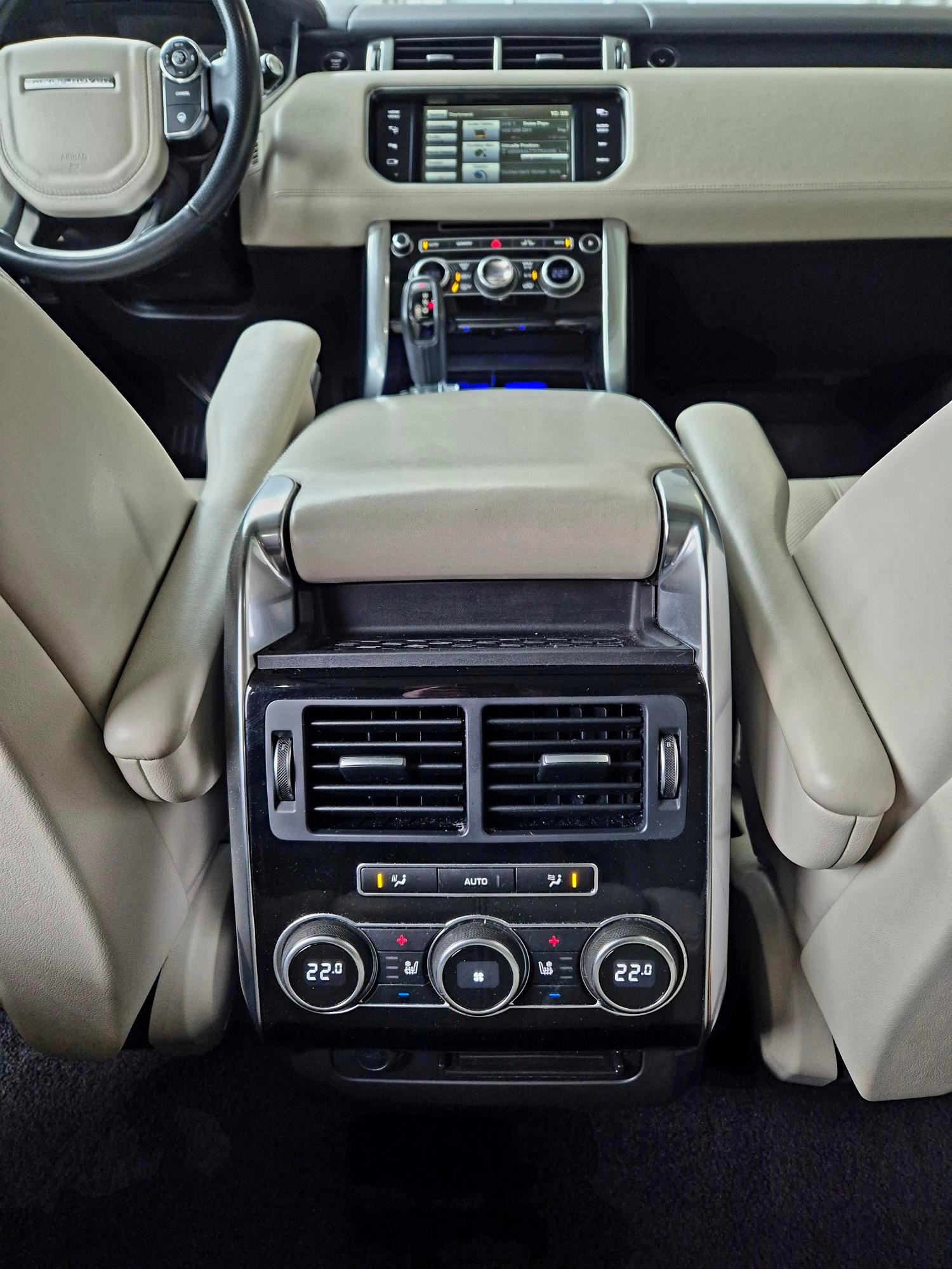 LAND ROVER Range Rover Sport 3.0 SDV6 Autobiography Dynamic-image-8