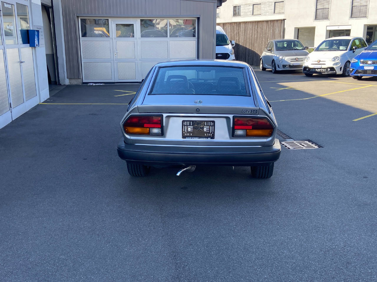 ALFA ROMEO GTV 2000-image-4