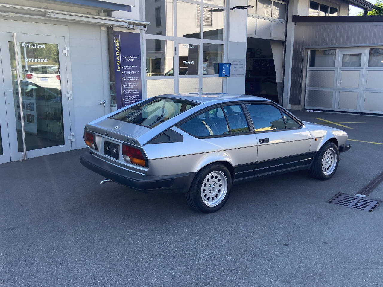 ALFA ROMEO GTV 2000-image-5