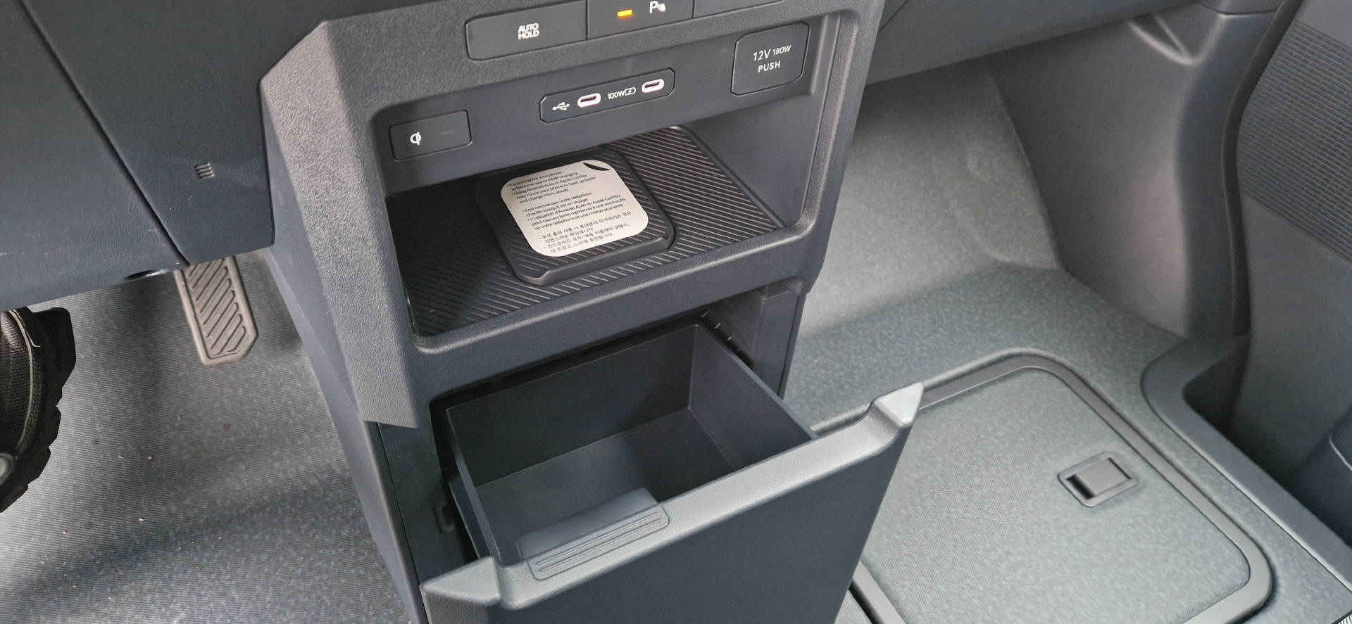 KIA PV5 Cargo 71.2 kWh Plus L2H1 3Door-image-8