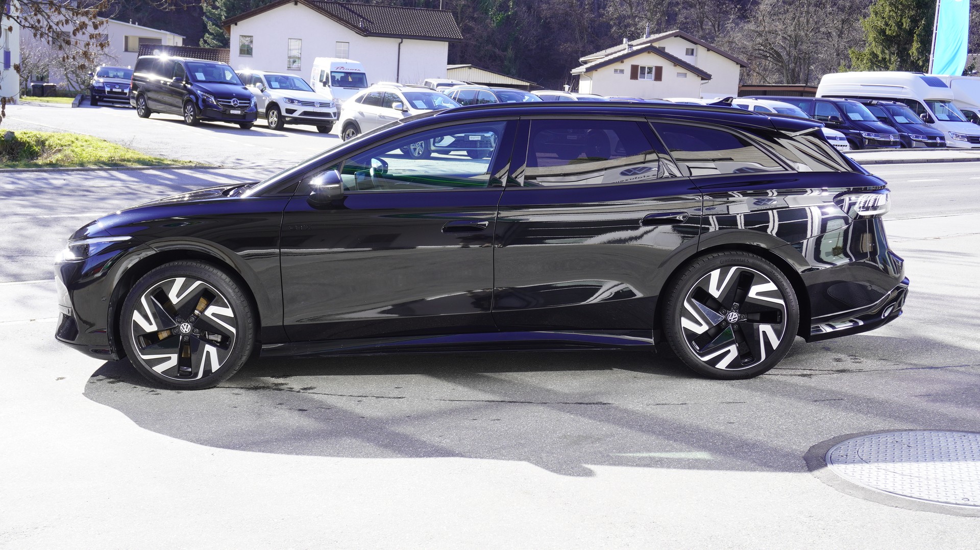 VW ID.7 Tourer GTX 86 kWh GTX United 4 Motion-image-12