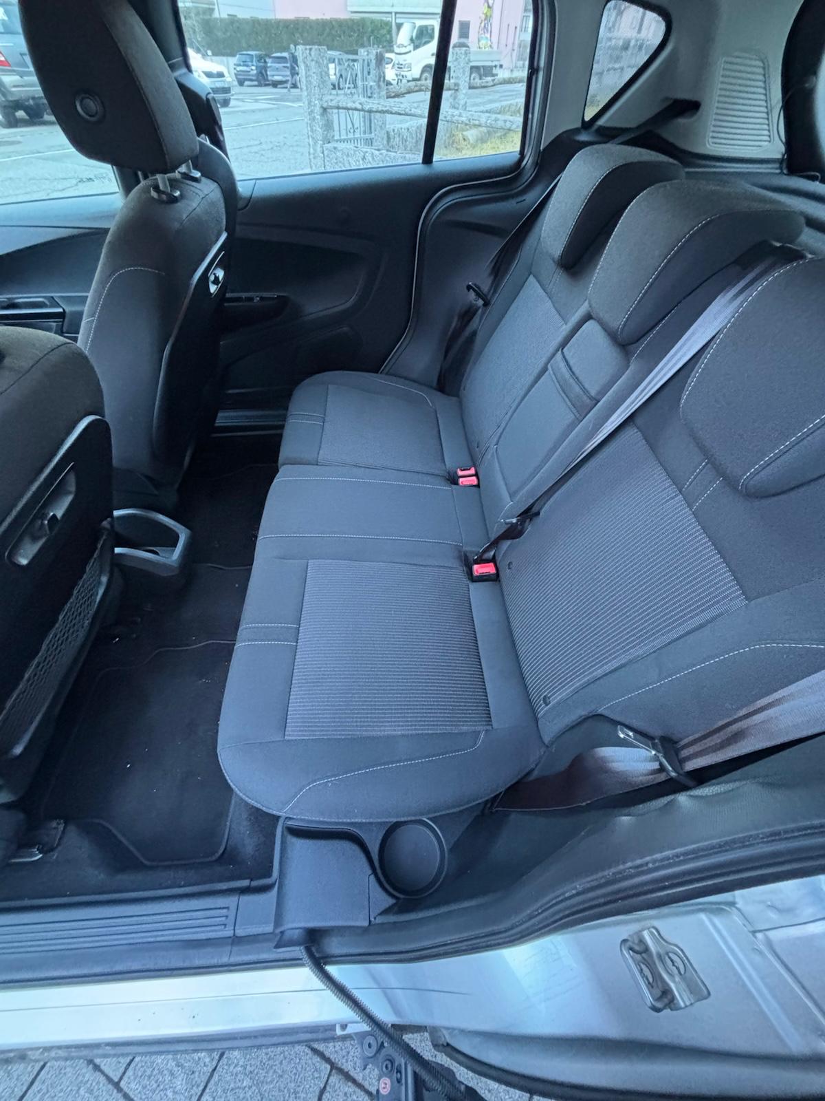 FORD B-Max 1.0 SCTi Titanium-image-6