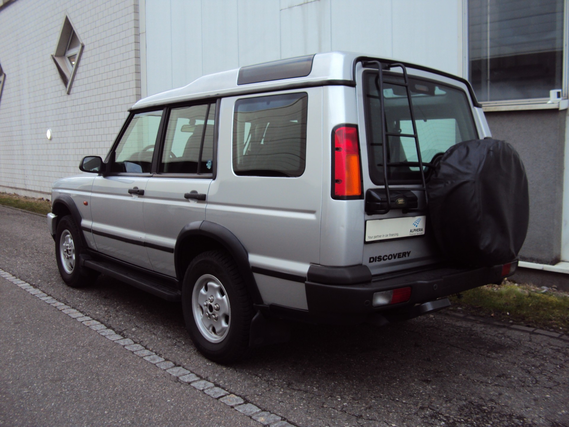 LAND ROVER Discovery 2.5 Td5 HSE-image-4