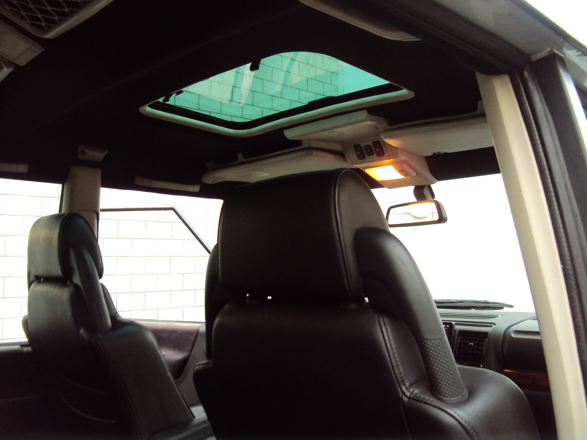 LAND ROVER Discovery 2.5 Td5 HSE-image-13