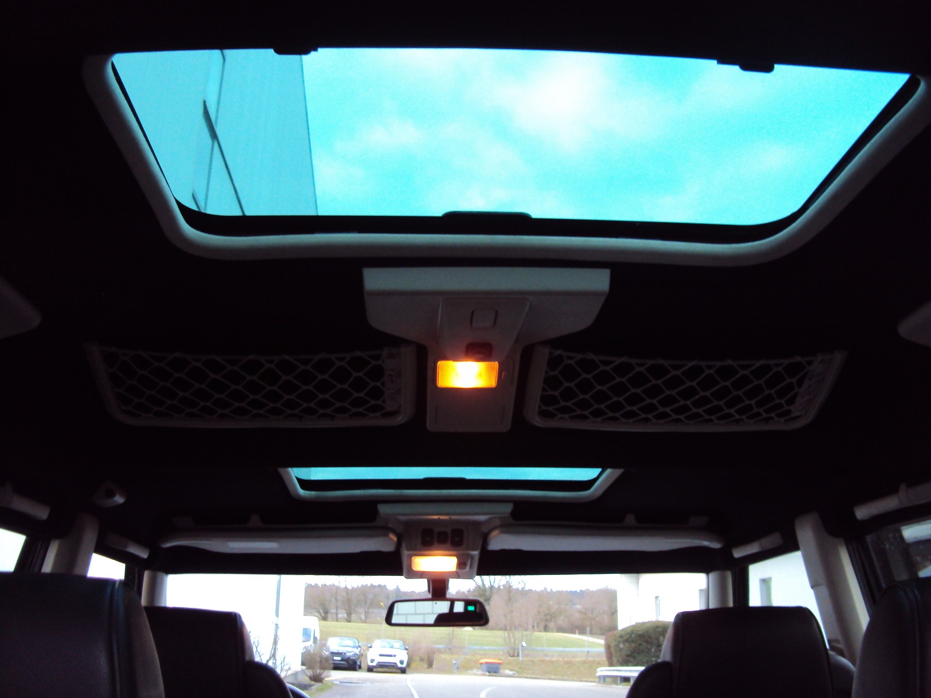 LAND ROVER Discovery 2.5 Td5 HSE-image-14
