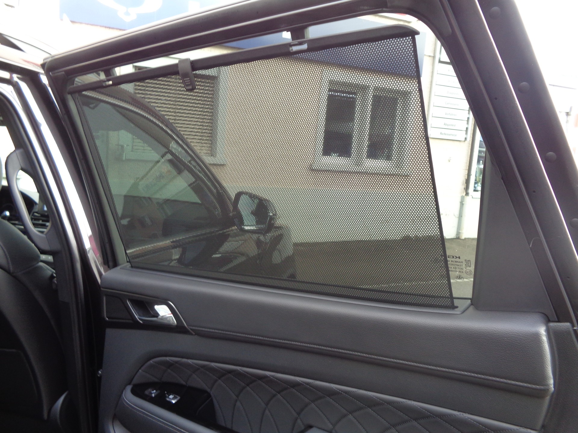 KGM-SsangYong Rexton 2.2 CRDi Blackline 4WD AT-image-11