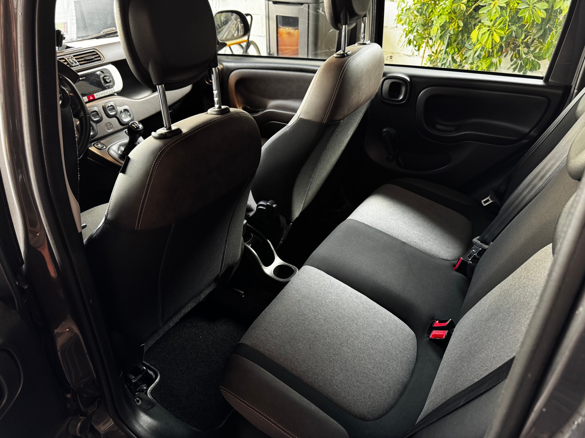 FIAT Panda 1.3 MJ Cross 4x4-image-8
