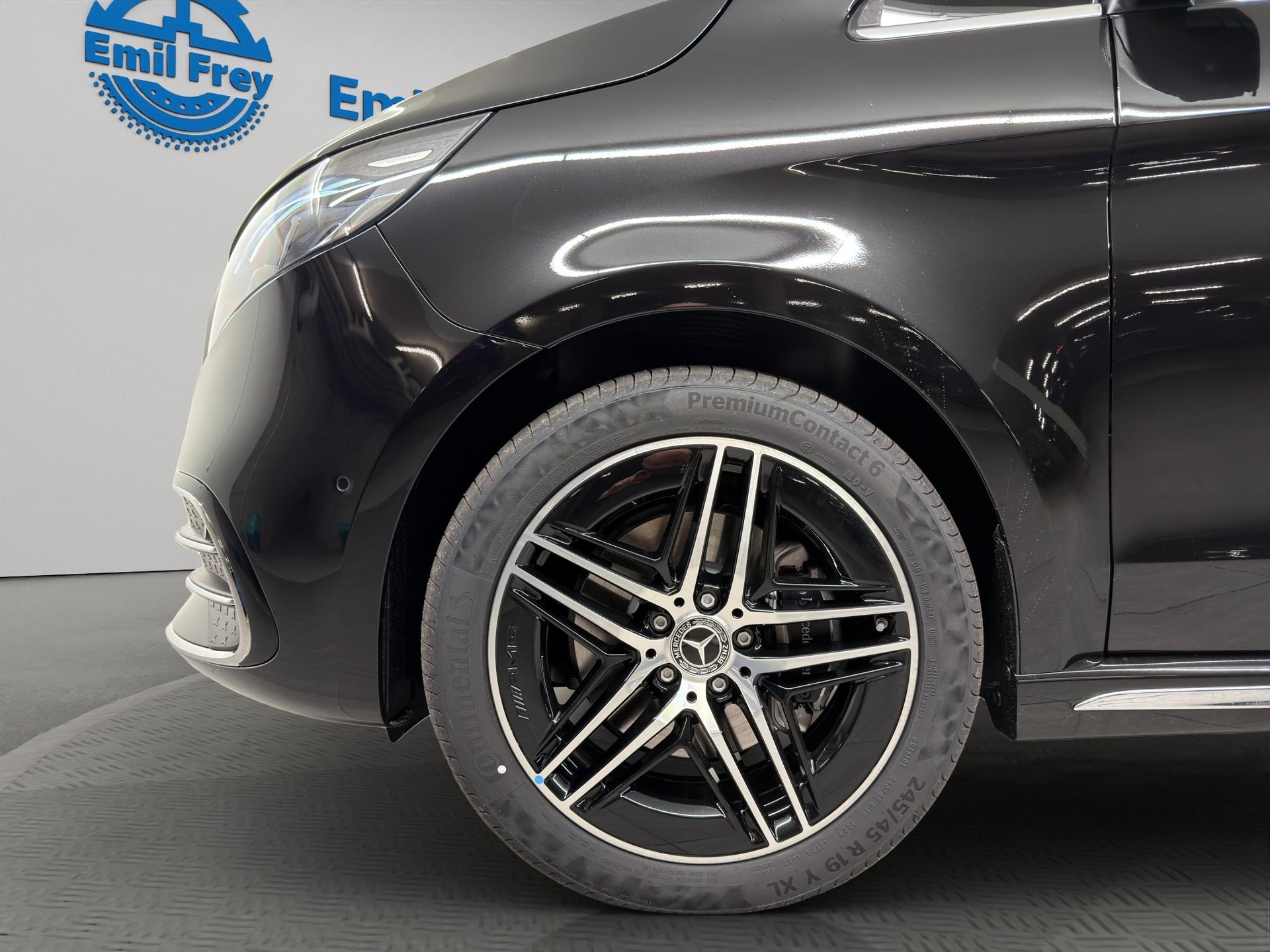 MERCEDES-BENZ V 300 d Exclusive extra lang Van-image-3