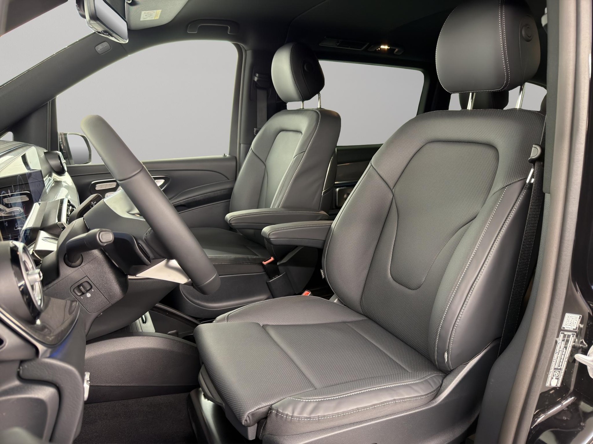 MERCEDES-BENZ V 300 d Exclusive extra lang Van-image-6