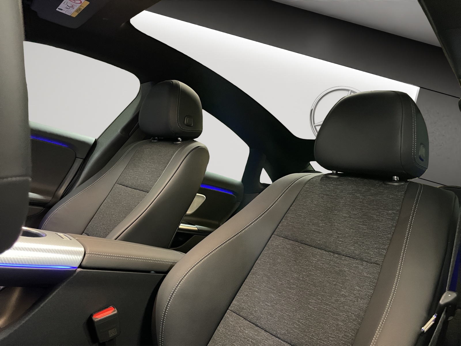 Image MERCEDES-BENZ CLA-200 CLA 200 8G-DCT 4Matic