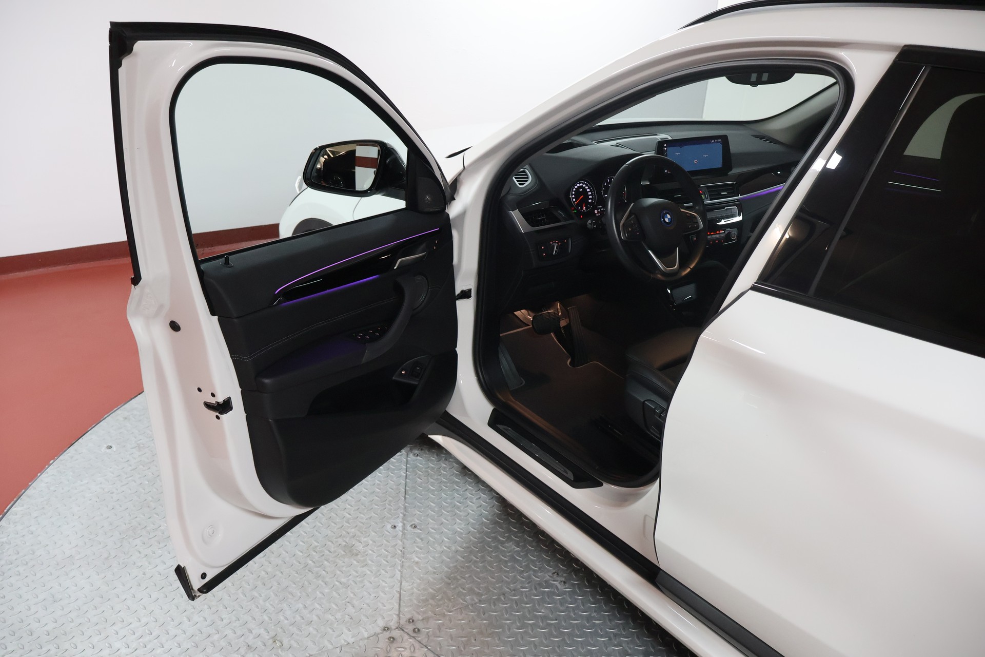 BMW X1 xDrive 25e Sport Line Steptronic-image-4
