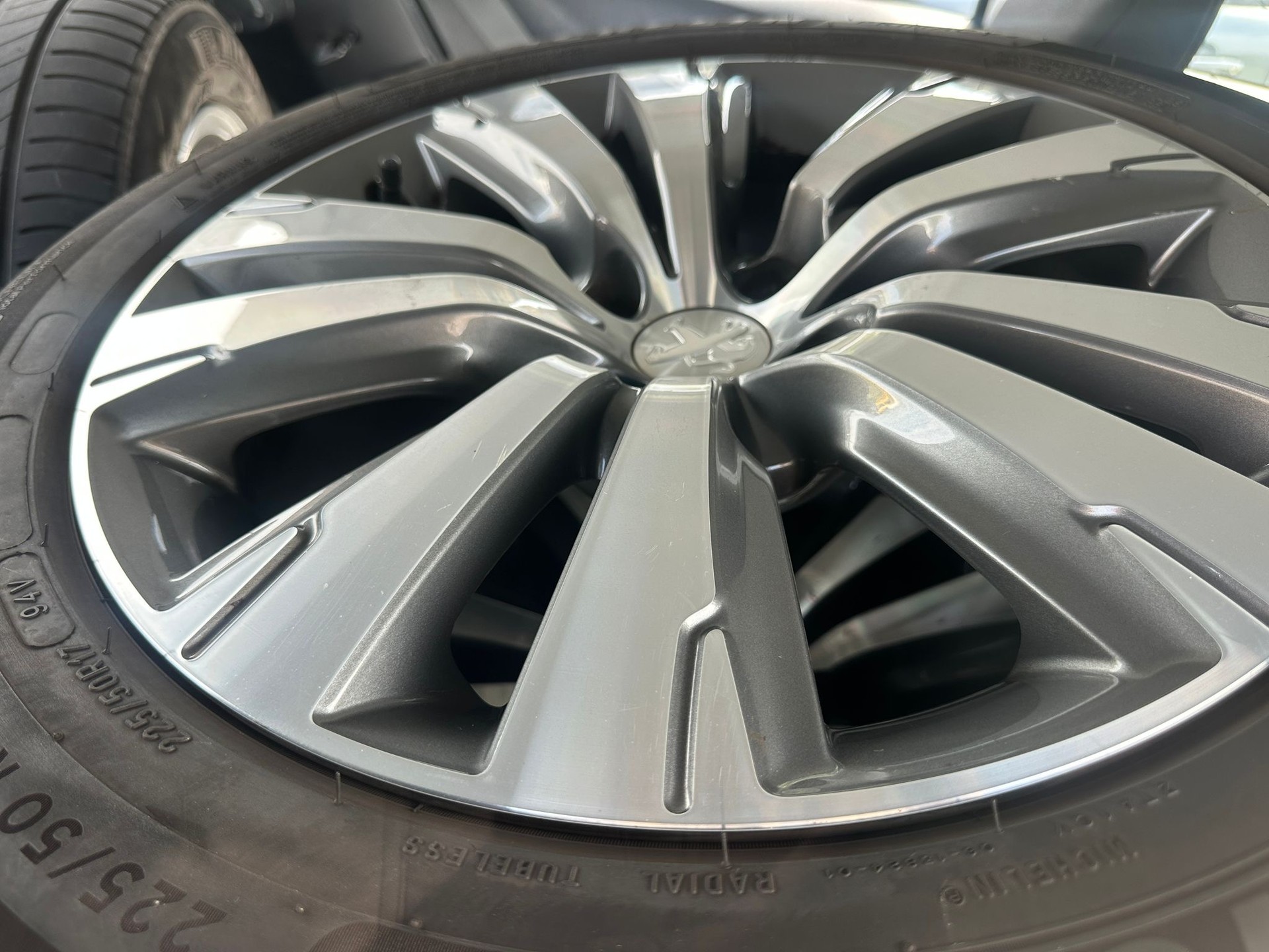 PEUGEOT 3008 1.6 16V T Active-image-12
