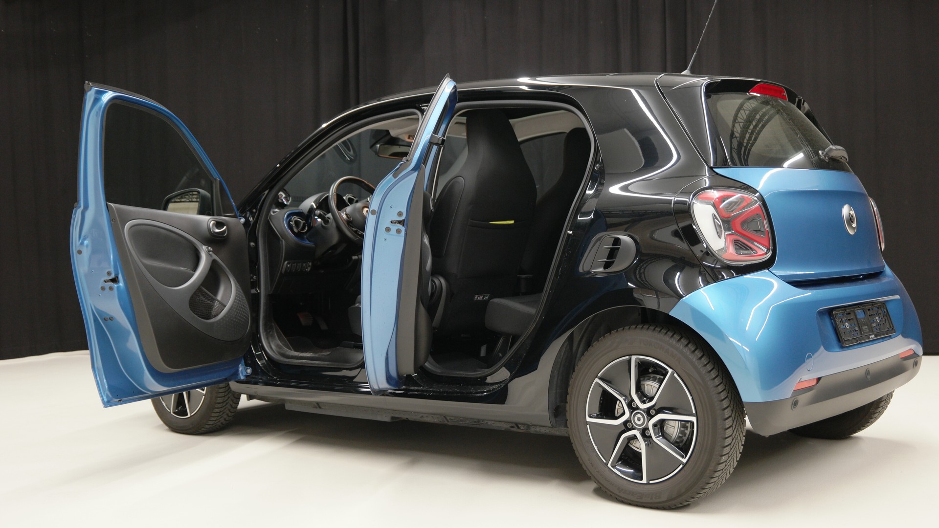 SMART forfour EQ passion-image-4