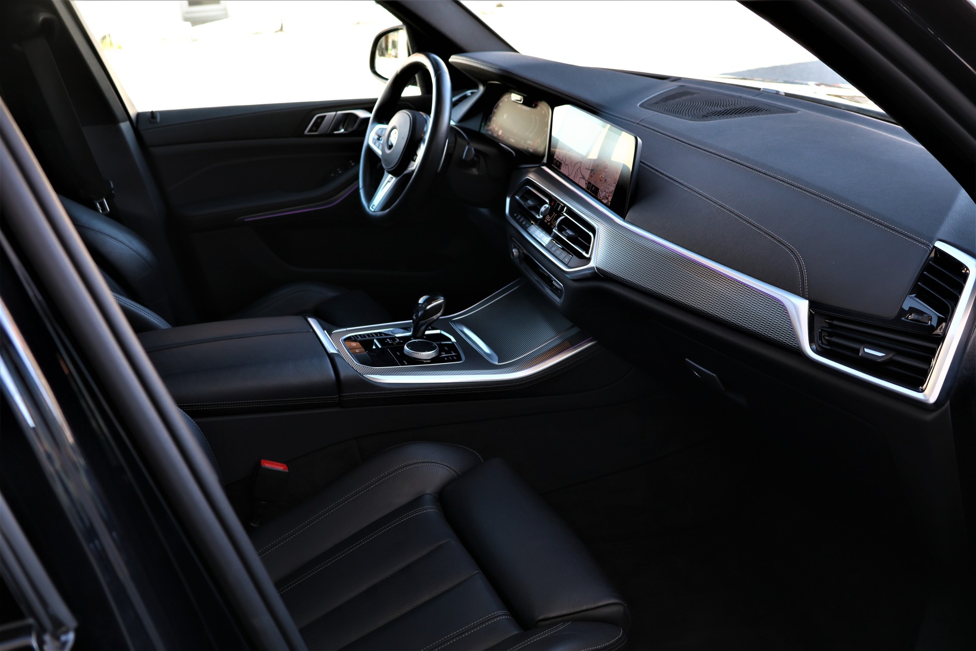 BMW X5 xDrive M50d Steptronic + 3'500KG AHK-image-16