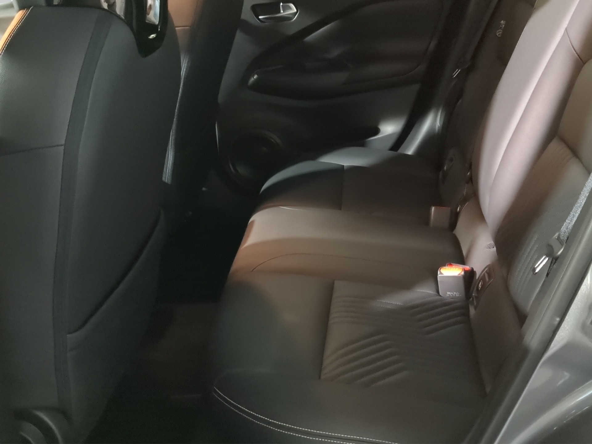 NISSAN Juke 1.6 FHEV Tekna-image-13