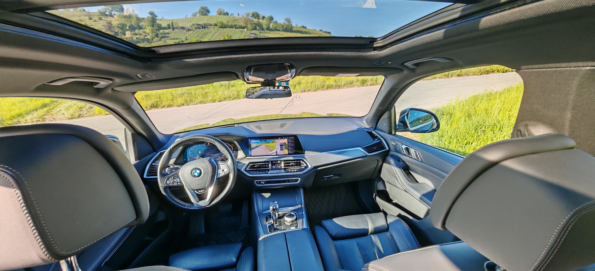 BMW 30d xDrive XLine Steptronic Luftfederung-image-7