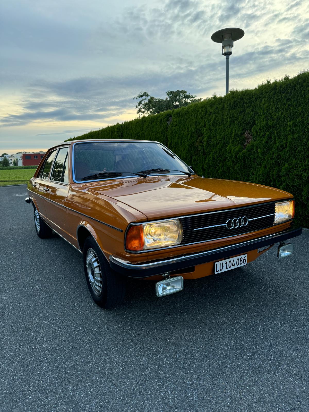 AUDI 80
