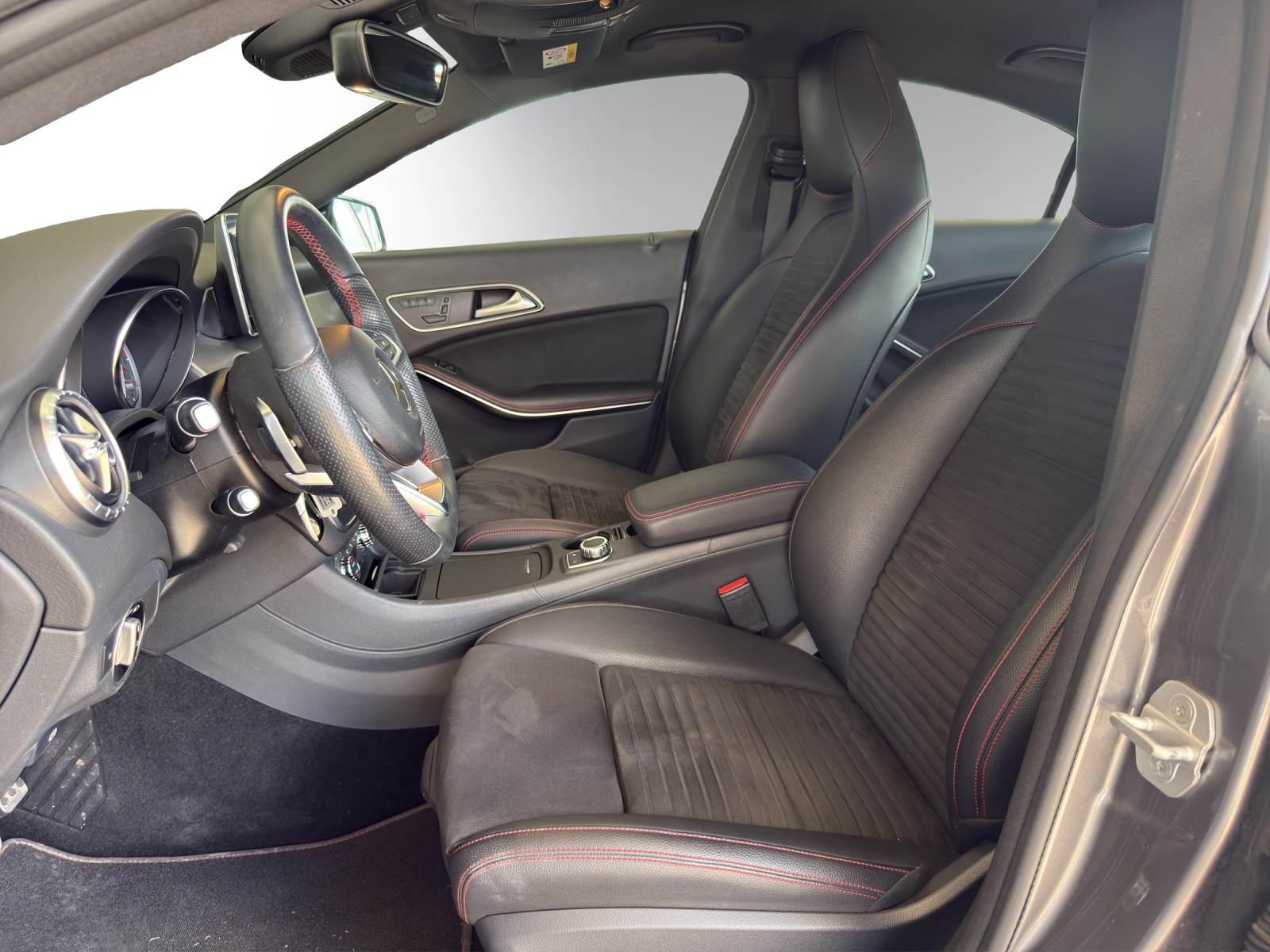 Image MERCEDES-BENZ CLA-250 CLA 250 AMG Line 4Matic