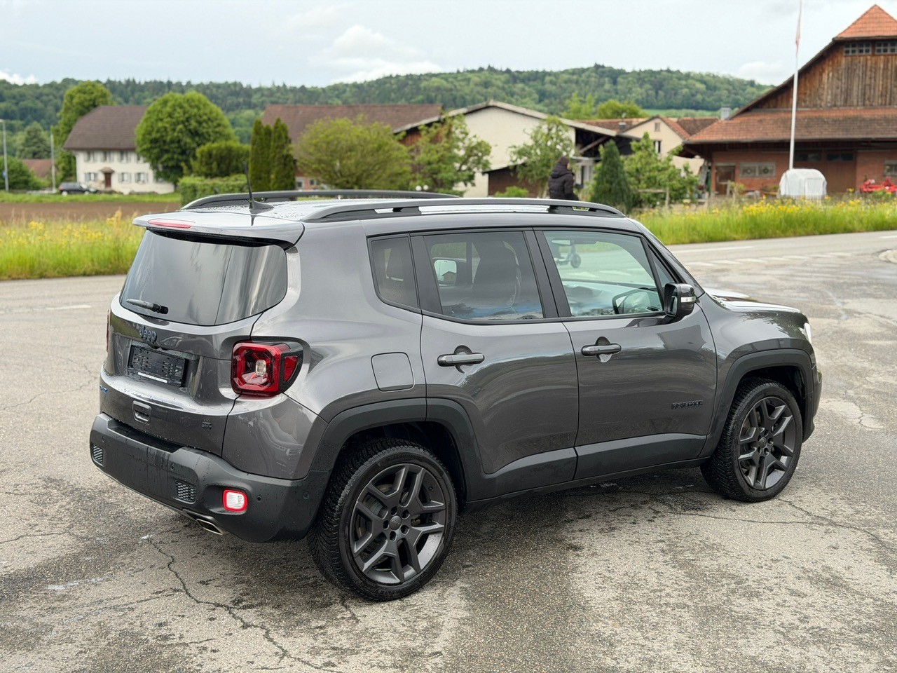 JEEP Renegade 1.3 T PHEV S AWD-image-14