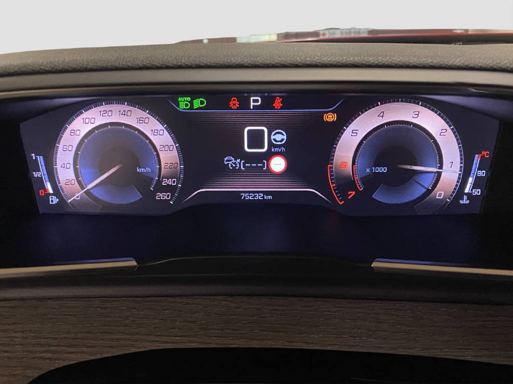 PEUGEOT 508 1.6 PureTech GT Line-image-8