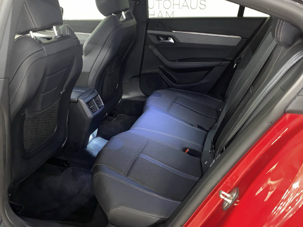 PEUGEOT 508 1.6 PureTech GT Line-image-16