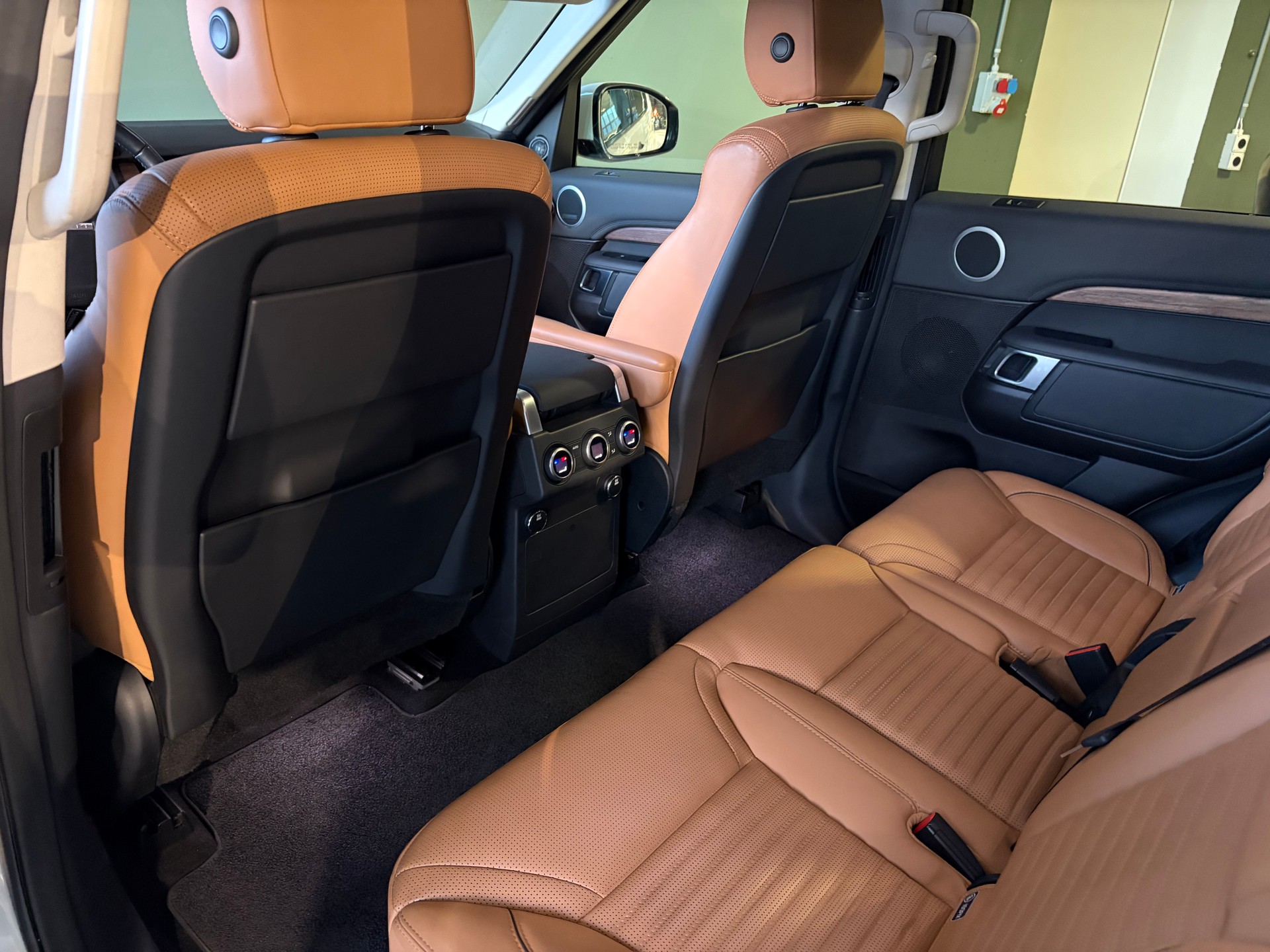 LAND ROVER Discovery 3.0 Si6 HSE Automatic*7Plätzer*-image-10