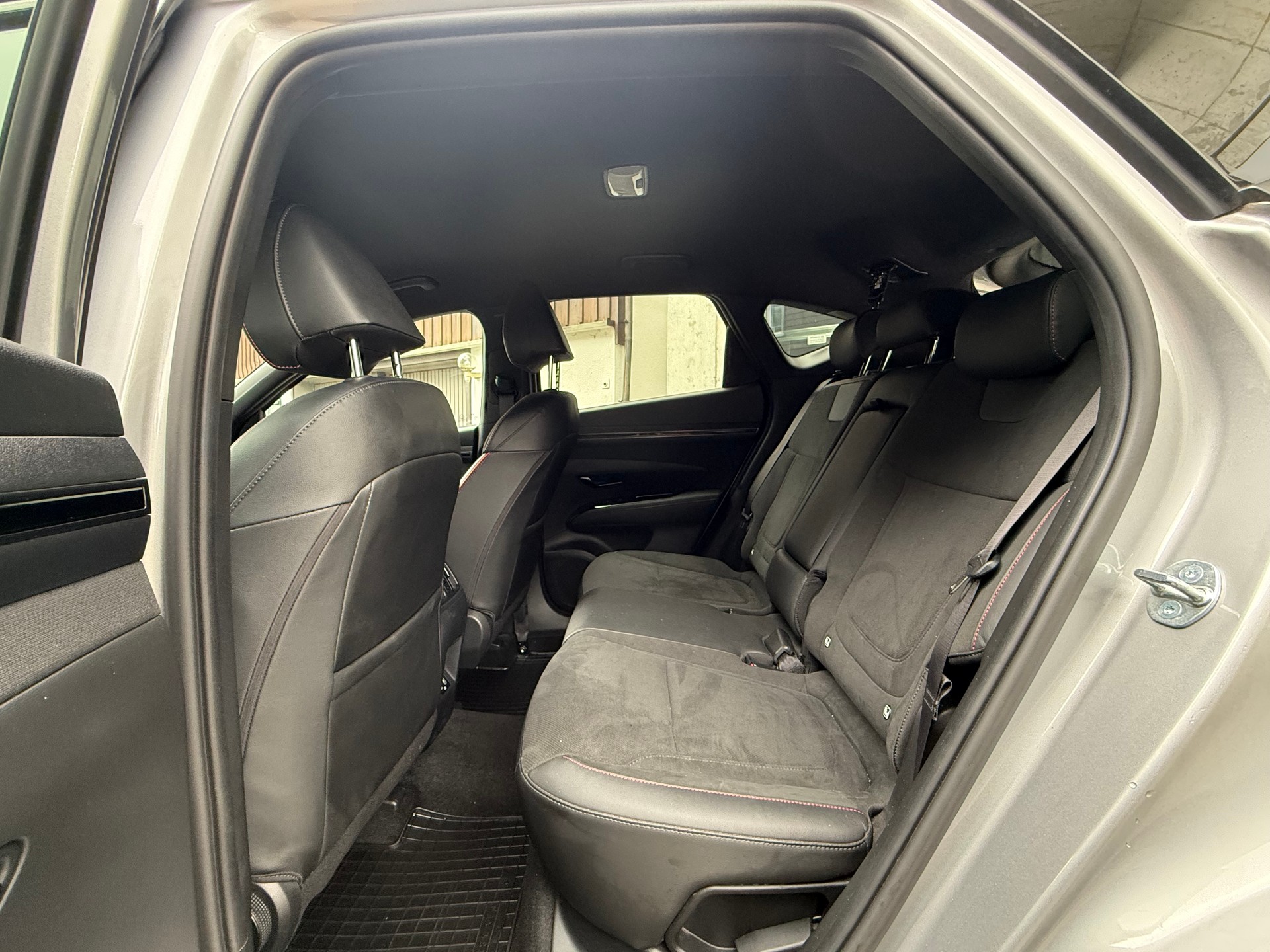 HYUNDAI Tucson N-Line 1.6 TGi 48VMild Hybrid-image-8