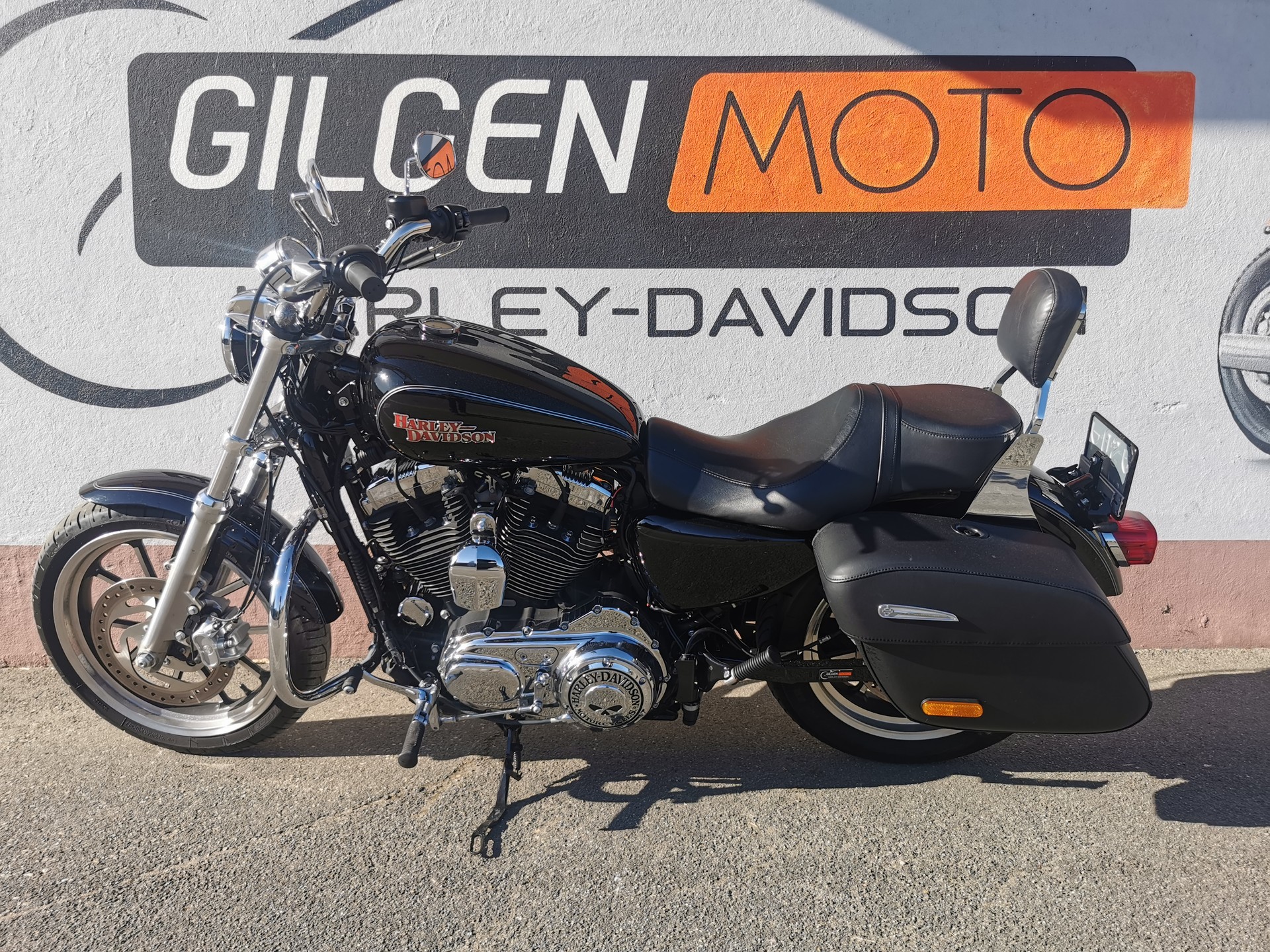 HARLEY-DAVIDSON XL 1200 T Super Low ABS-image-2