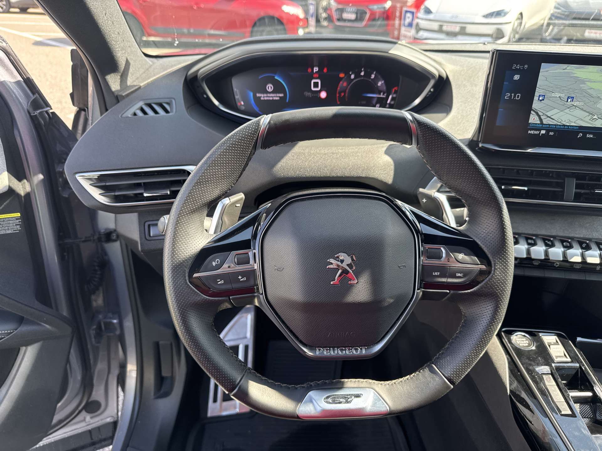 PEUGEOT 5008 1.2 Pure Tech GT 7-Plätzer EAT-Automat-image-15
