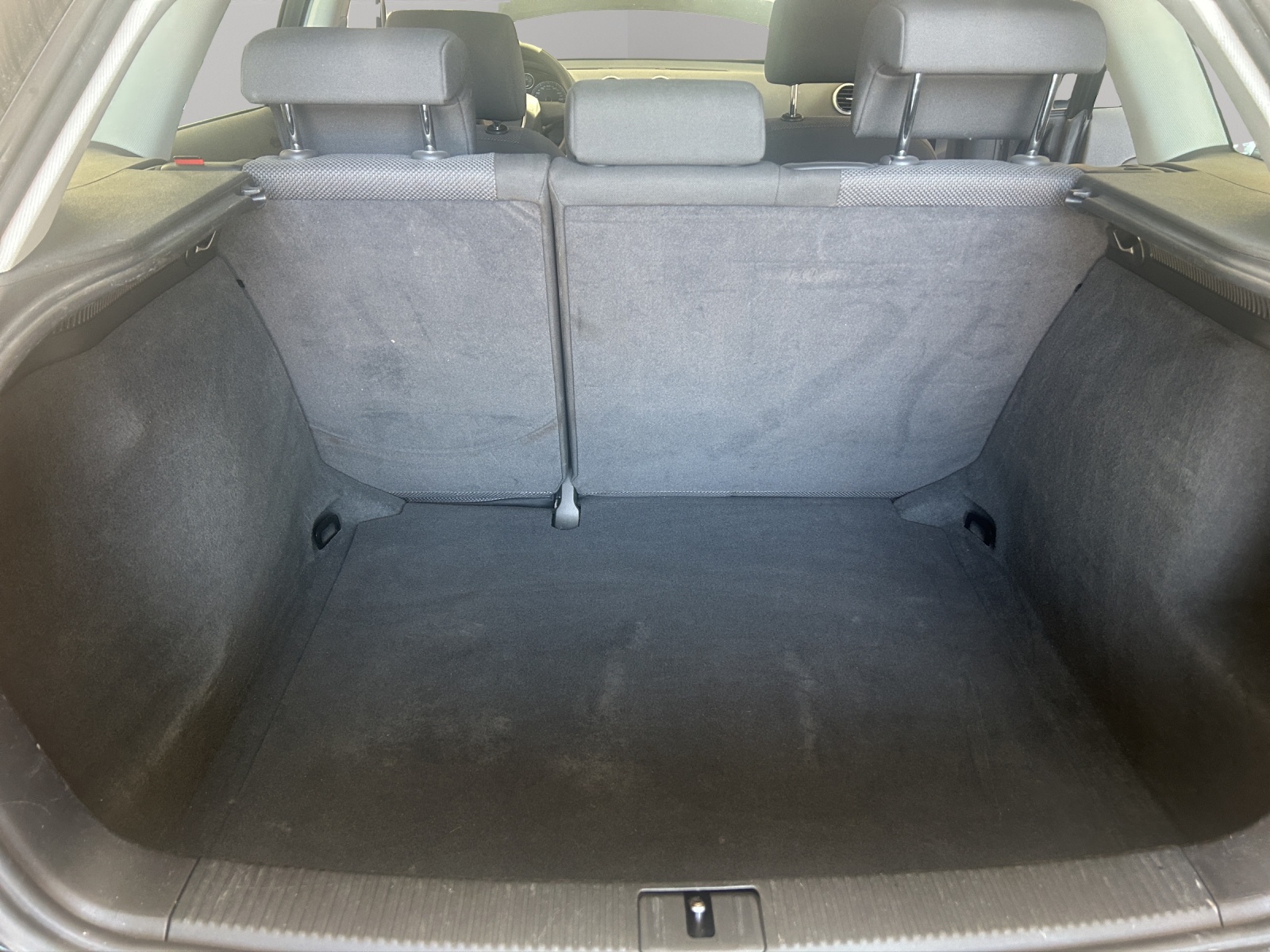 VOLVO V50 1.6D Summum-image-12