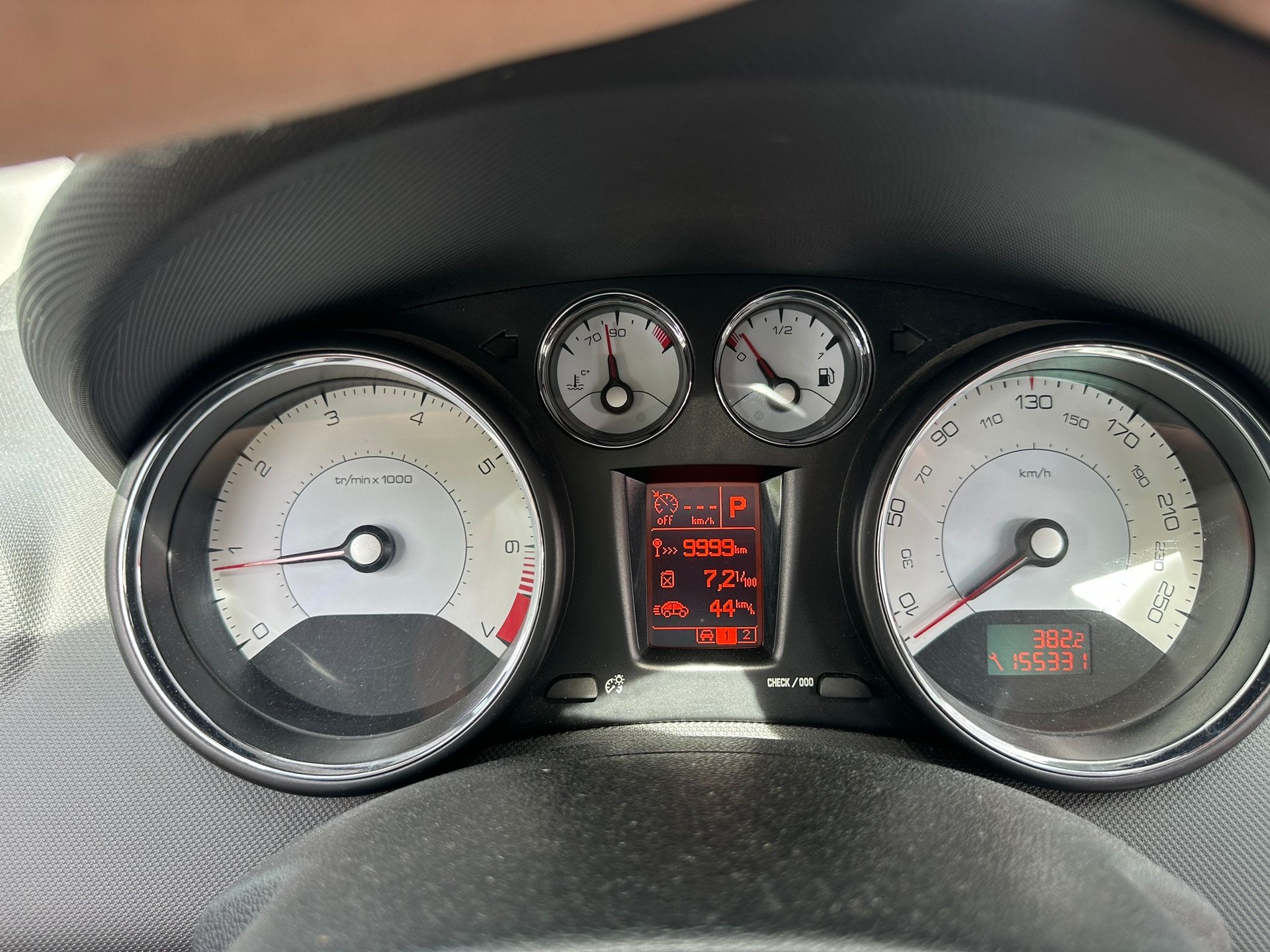 PEUGEOT 308 CC 1.6 16V Turbo Allure Automatic-image-13