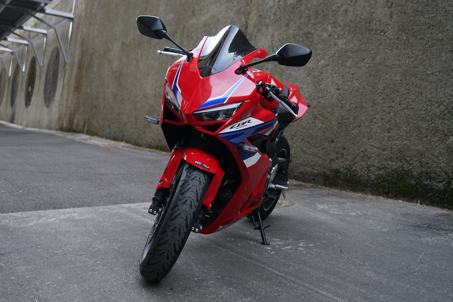 HONDA CBR 650 R-image-2