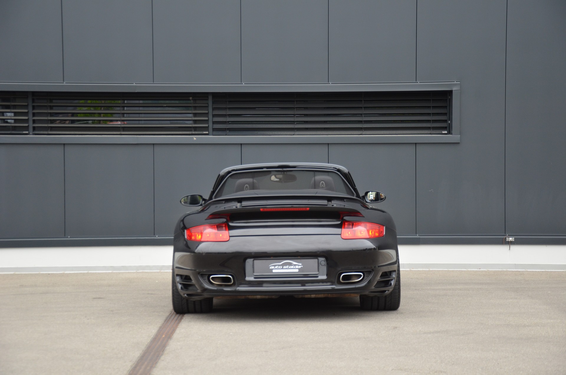 PORSCHE 911 Cabrio Turbo Tiptronic-image-12