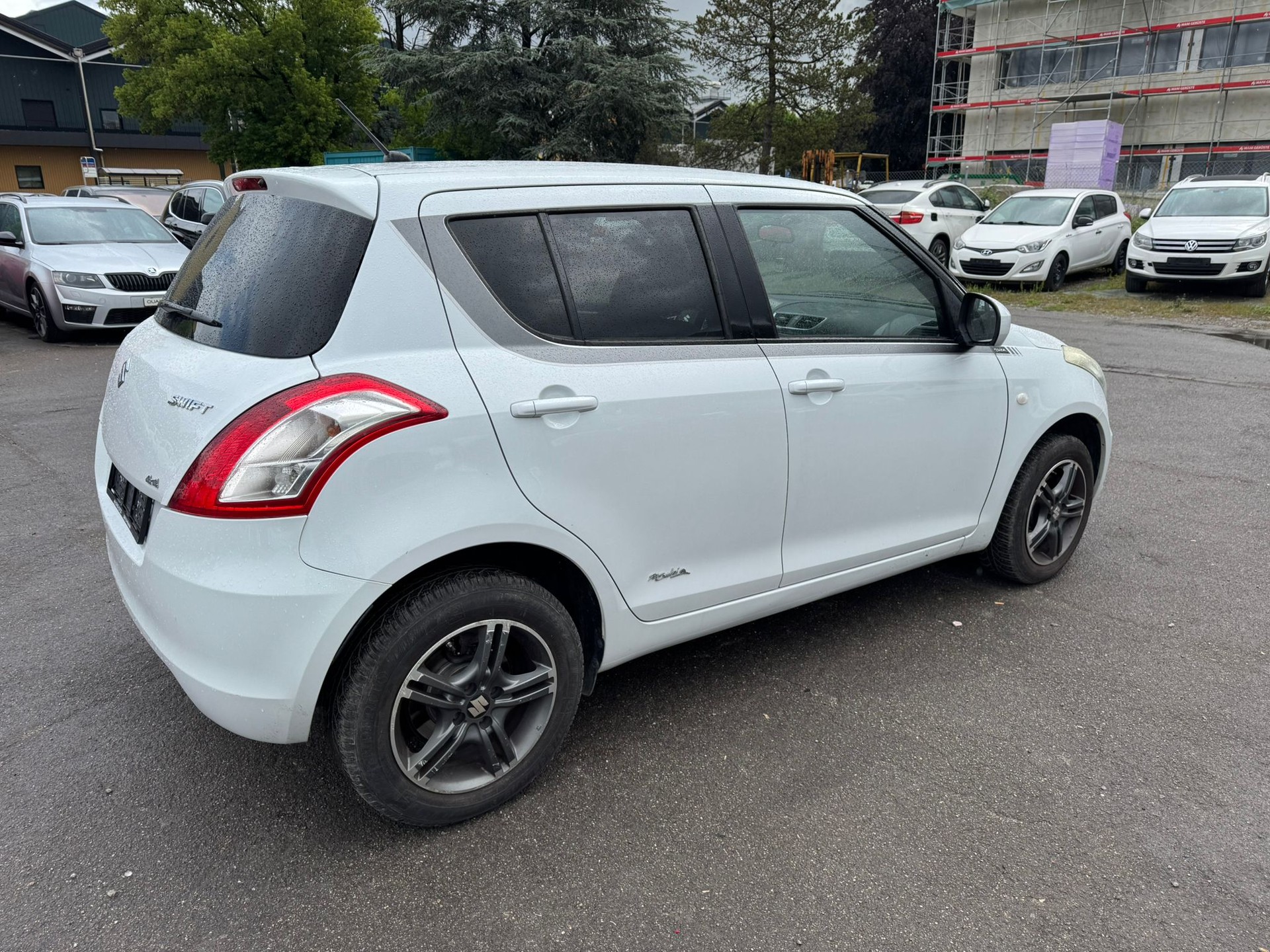 SUZUKI Swift 1.2i 16V Sergio Cellano Top 4x4-image-4