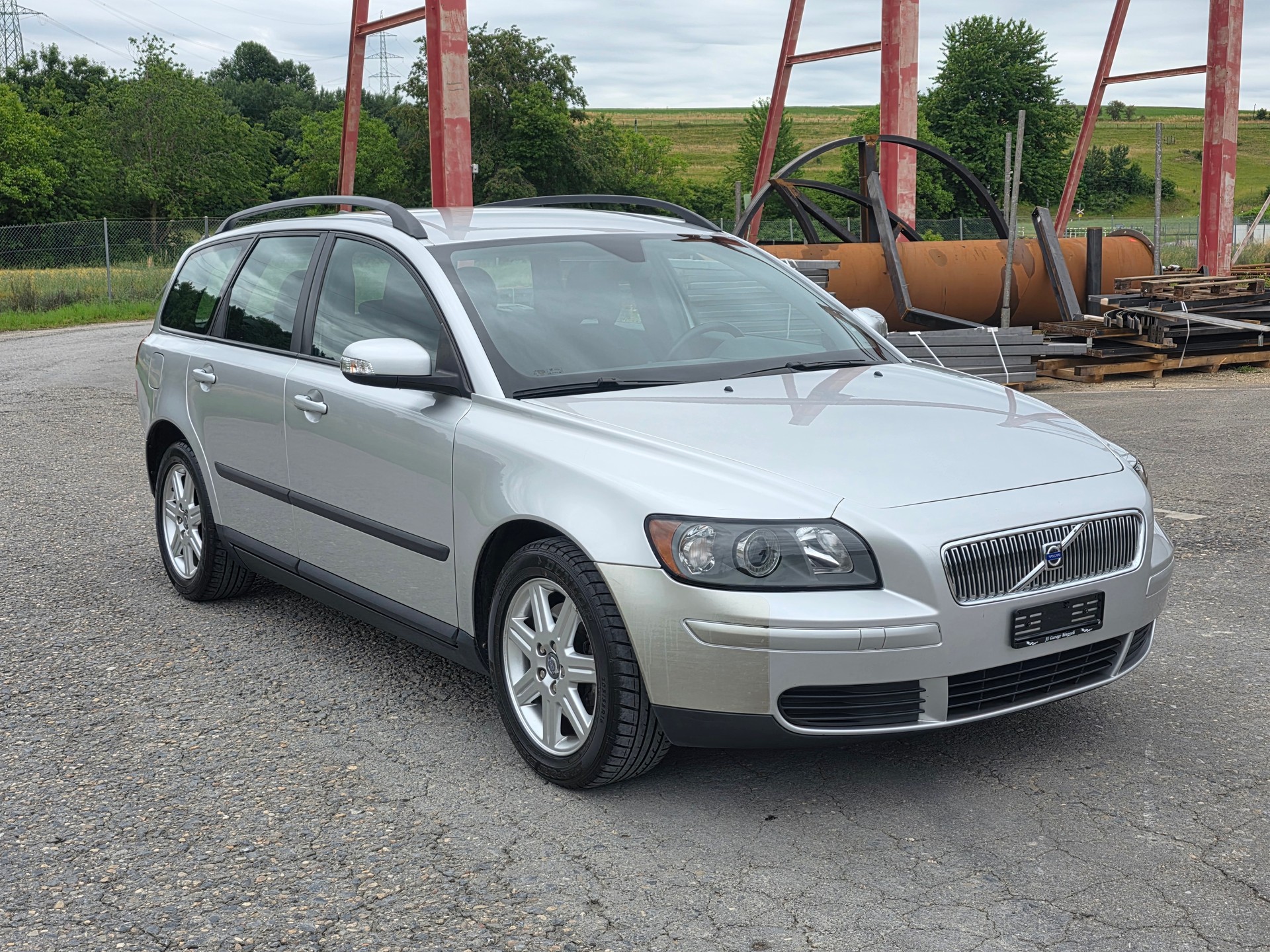 VOLVO V50 2.0D / Neu ab Mfk und Service-image-4