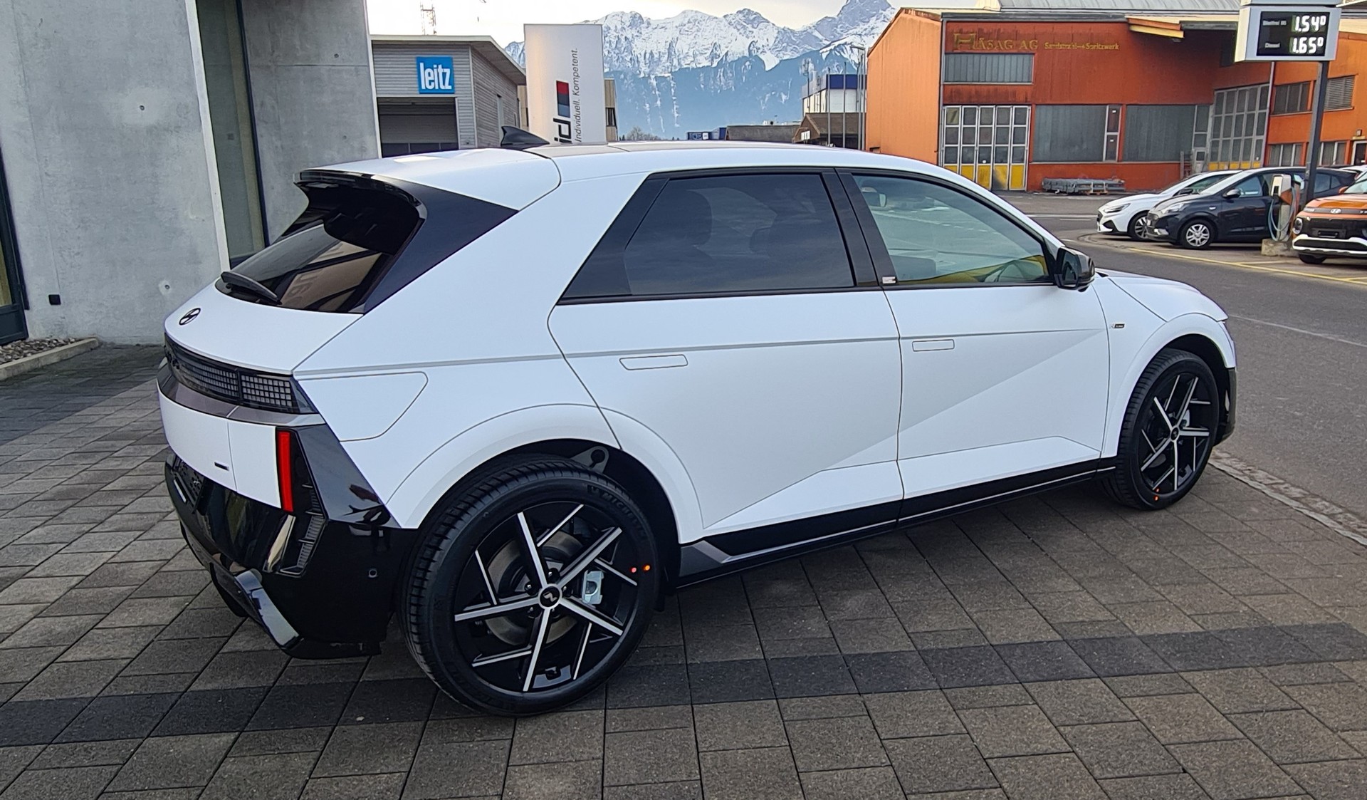 HYUNDAI Ioniq 5 N Line 84kWh 4WD-image-4