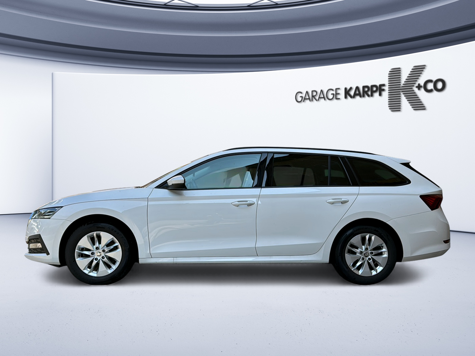 SKODA Octavia Combi 2.0 TDI DSG Ambition 4x4-image-1