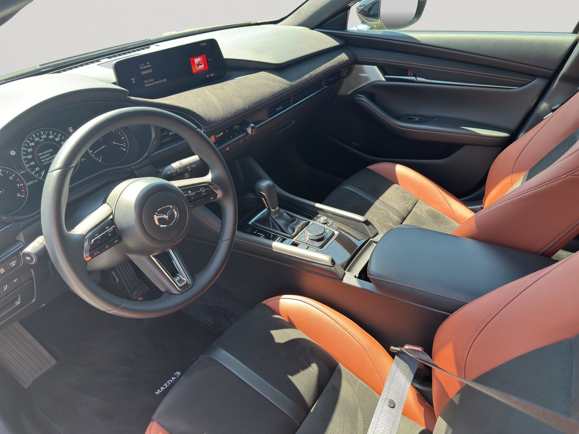 MAZDA 3 SKYACTIV-G M Hybrid 140 Nagisa Automat-image-6