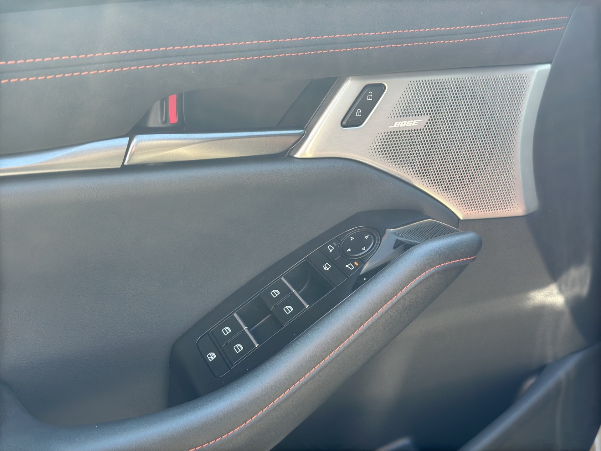 MAZDA 3 SKYACTIV-G M Hybrid 140 Nagisa Automat-image-8