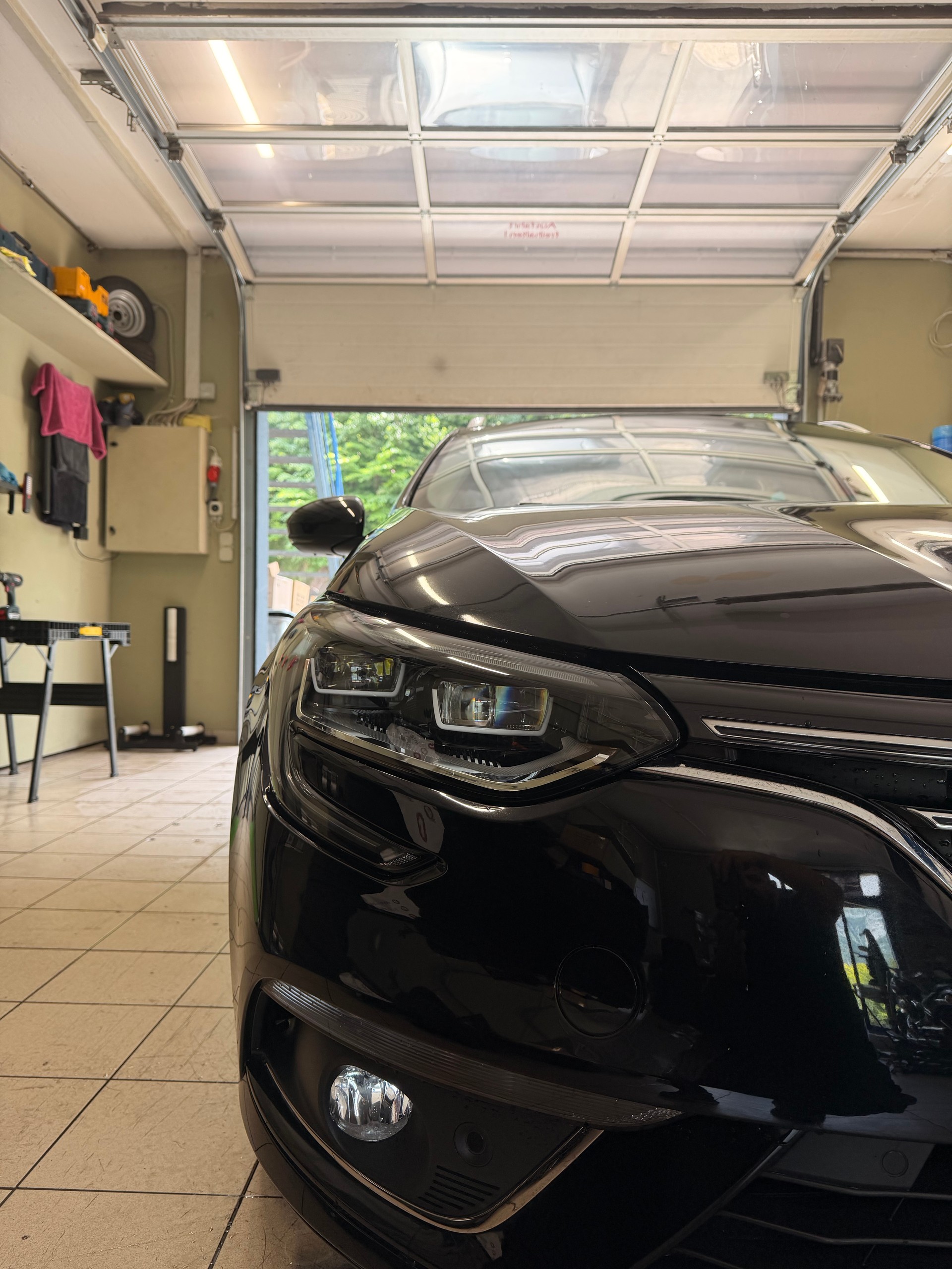 RENAULT Mégane Grandtour 1.2 16V Turbo Bose EDC-image-2