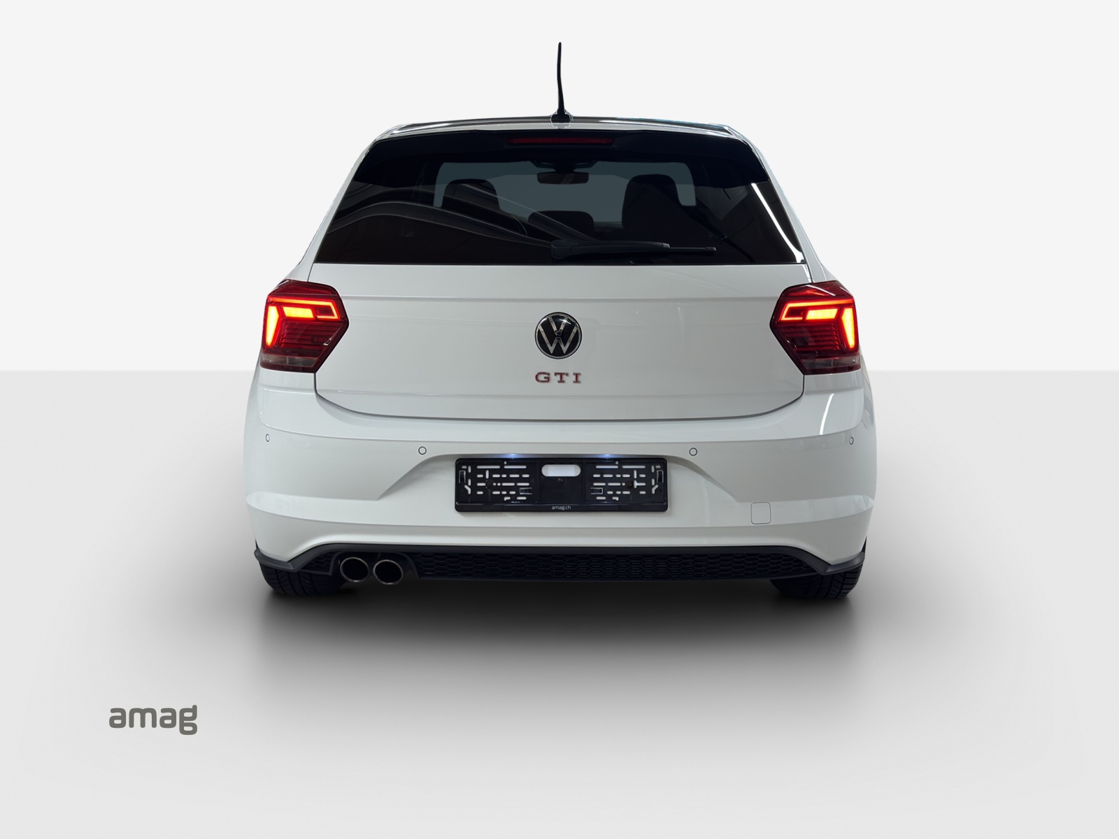 VW Polo 2.0 TSI GTI DSG-image-3