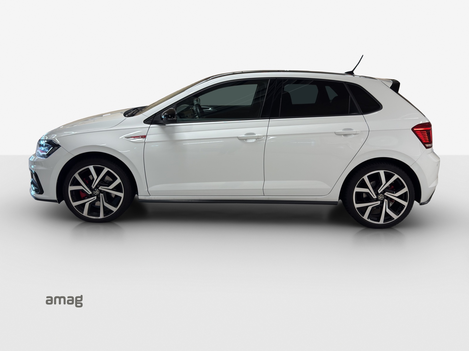 VW Polo 2.0 TSI GTI DSG-image-1